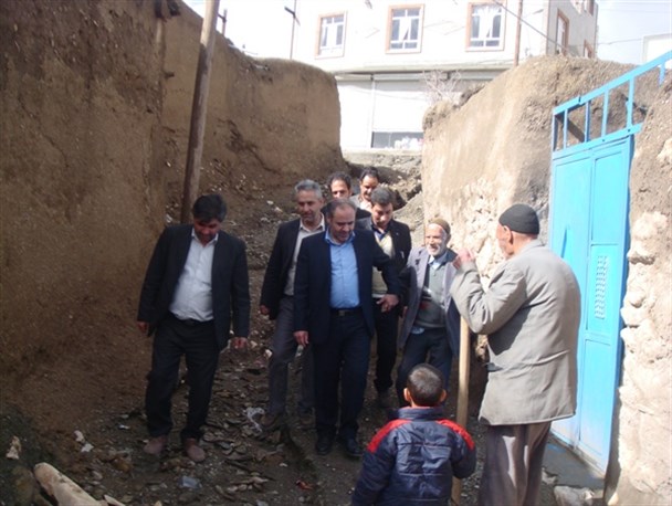 فرماندار شهرستان خدابنده از مناطق سیل‌زده بازدید کرد