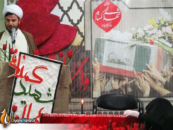 درب جهاد برای همه باز نیست/ برخی مانند هیولا دنبال غارت بیت المال هستند