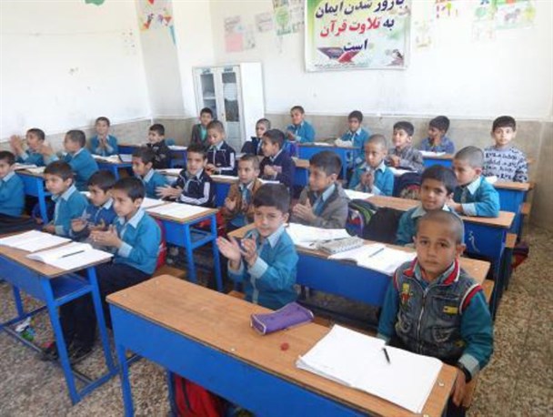 وقتی دانش آموزان کلاس اولی استاد "فناوری هسته ای" می شوند+ عکس و فیلم
