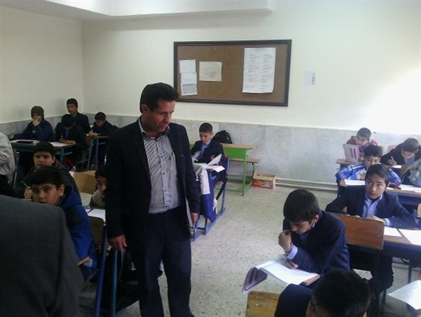 برگزاری مرحله دوم آزمون پیشرفت تحصیلی درفاروج