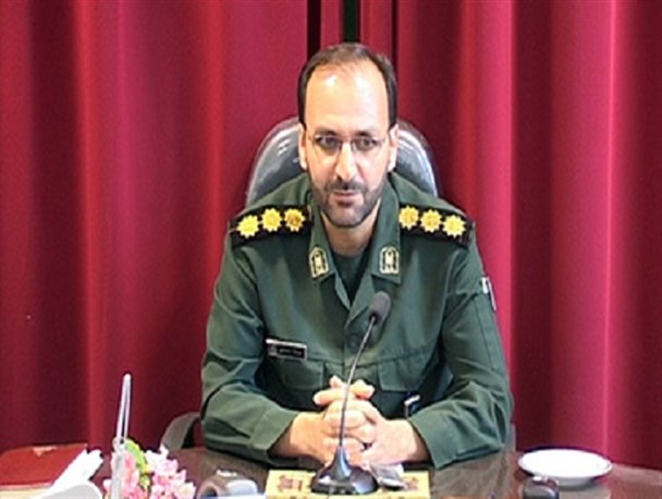اقتصاد مقاومتی جلوی نفوذ دشمن را می گیرد/ دشمن به دنبال شکاف بین نسل های انقلاب است