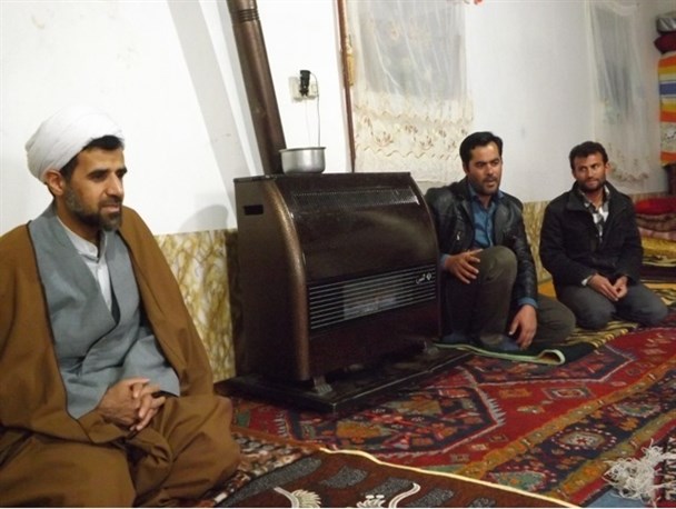دیدار نماینده ولی فقیه در سپاه ملکان با خانواده شهید بخشی+تصاویر