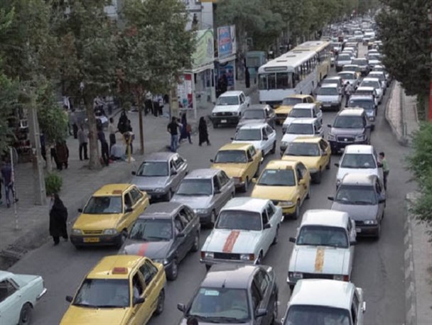 مسافربرهای شخصی عامل ترافیک خرم آباد