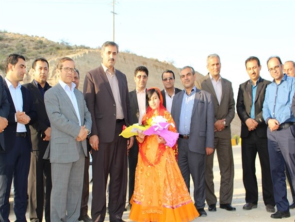 از نشست خبری تا بازدید از بخش ریز و مدارس جم+تصاویر