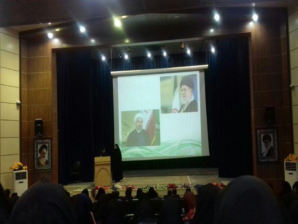 مشارکت بانوان در اداره جامعه یکی از افتخارات دولت تدبیر و امید است