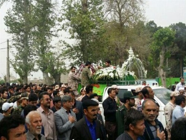 پیکر مطهر شهید مدافع حرم غلامعلی حسینی در قرچک تشییع شد+ تصاویر
