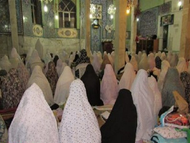 افزایش ۲۰درصدی معتکفین در شهرستان سمیرم/بیش از ۷۰ درصد از معتکفین خانم ها بودند