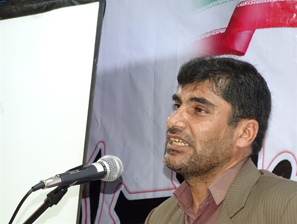 فریادهایی که به در بسته خوردند/از توسعه حرف می زنیم ولی چرا کسی به فکر دانشگاه پیام نورلنده نیست+فیلم