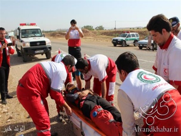 مانور امداد و نجات تصادفات جاده ای در قصرشیرین برگزار شد+ تصویر
