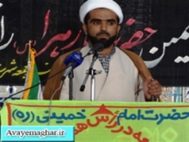 دشمن به دنبال دوقطبی کردن کشور در بحث هسته ای است