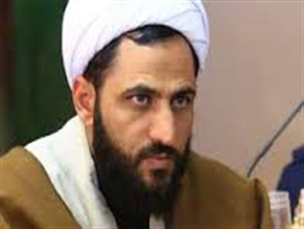 تذکر می دهم به همه مسئولین شهرستان/به کسی باج نداده و نخواهم داد