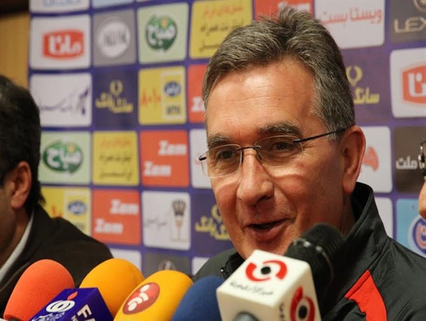 برانکو: لایق پیروزی مقابل استقلال بودیم/ داور پنالتی ما را نگرفت