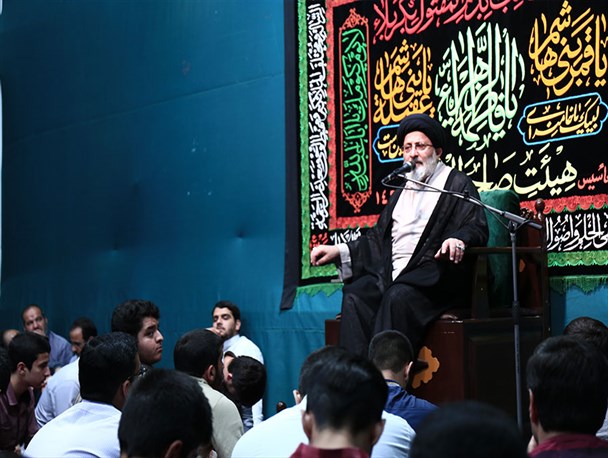 برخی تعصباتشان را پای دین حساب می کنند+ تصاویر