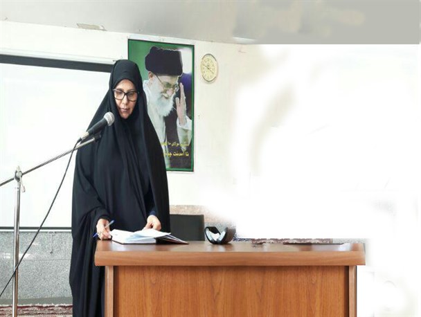 حجاب یکی از محورهای تعیین کننده عفت است