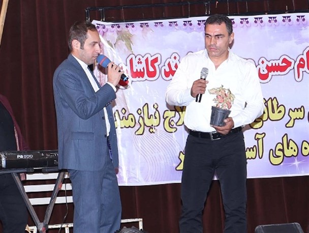 قهرمان جهانی ووشو مدالها و کمربند طلای خود را به کودکان سرطانی اهدا کرد