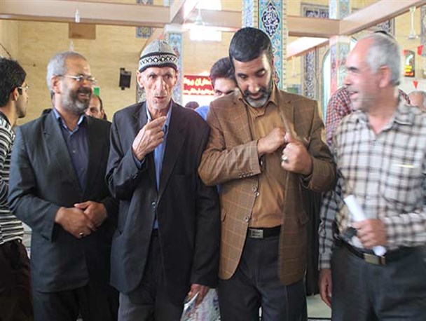حضور سردار حسین یکتا در جمع فعالان فرهنگی ابرکوه+ تصاویر