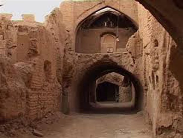محوطه های قدیمی شهر سه قلعه بزودی ثبت خواهد شد