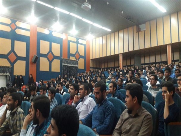 موسوی نژاد: روحانی باز هم با عوام فریبی وعده 100 روزه می‌دهد/ نوربخش: من مسئولیت دولت خاتمی را می پذیرم