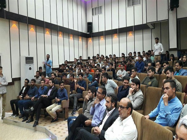 مناظره نمایندگان کاندیداهای ریاست جمهوری در دانشگاه صنعتی بیرجند
