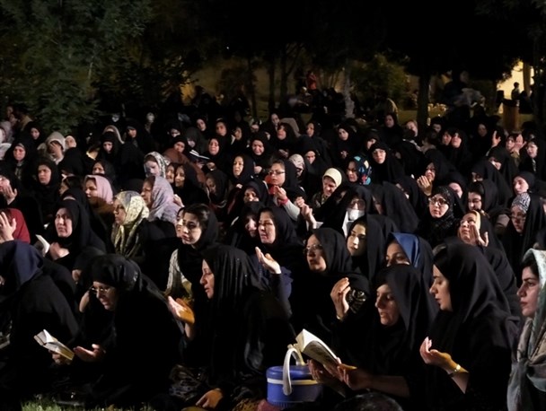 تصاویر دیدنی مناجات شعبانیه با نوای "حاج مهدی منصوری" درگچساران+تصاویر