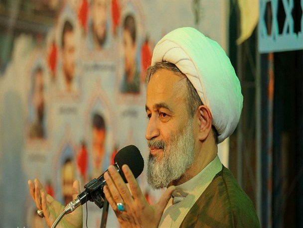 اگر مسئولان در مذاکرات برجام از رهبری تبعیت می‌کردند، مشکلات امروز را نداشتیم/ شهدا از زمینه‌سازان ظهور امام زمان(عج) هستند