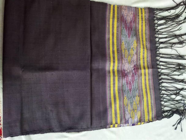 دست بافته زنان جرگلان نشان ملی دریافت کرد