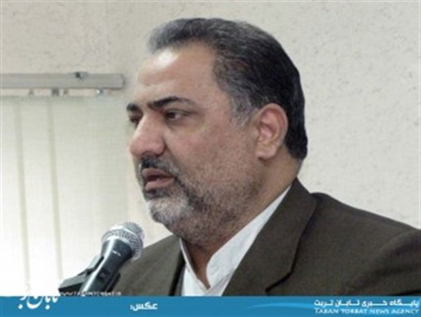 هیچ کس حق ندارد از چارچوب رهبری و نظام عبور کند