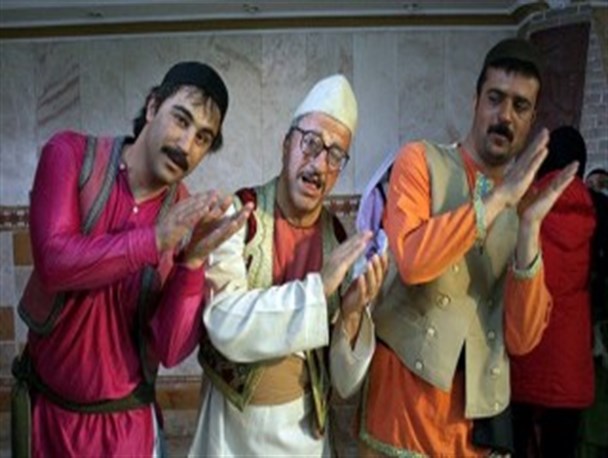 نگاه غیرمازندرانی به سریال پایتخت داشته باشیم/نقی بیکار است و بیکاری هم معضل مازندران/هیچ فرهنگی با ساختار طنز قابل معرفی نیست