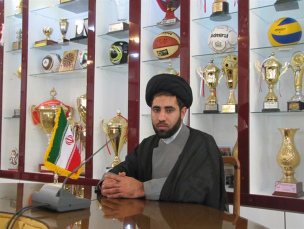هدف تقسیم و کم کردن هواداران تراکتورسازی را در سر دارند / نباید از بیت‌المال برای منفعت چند نفر خاص هزینه شود/ چرا کسانی که خودشان را به آب‌ و آتش می‌زنند از سرمایه خود خرج نمی‌کنند؟