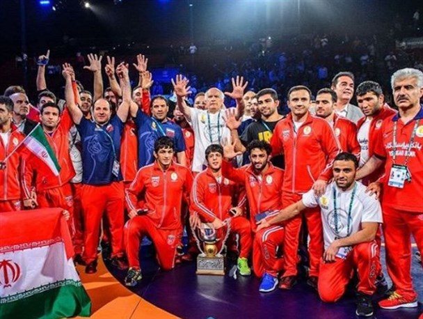 پیام تبریک محسن رضایی به قهرمانان کشتی ایران