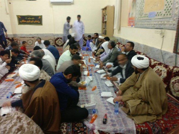برگزاری ضیافت افطاری کمیته امداد امام خمینی(ره) در میرجاوه