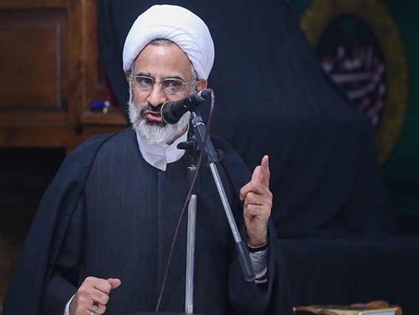 دشمنان خود می‌دانند موشک‌های ایرانی قابل مذاکره نیست/ قرآن می‌گوید اگر برای حل مشکلات به دشمن تکیه کردید، دیگر روی خدا حساب باز نکنید