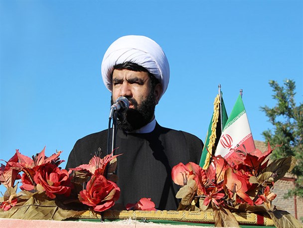 ابهت امت اسلامی در روز عید فطر به دنیا نشان داده می‌شود