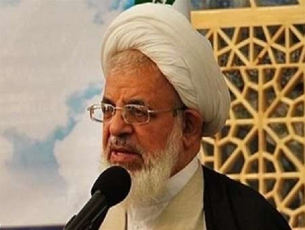 هدف استکبار فاصله اندازی بین مردم و نظام است/ مسئولان در راستای اطمینان‌سازی برای مردم قدم بردارند
