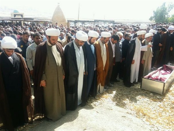 پیکر طلبه فداکار دره شهری تشییع شد + تصاویر