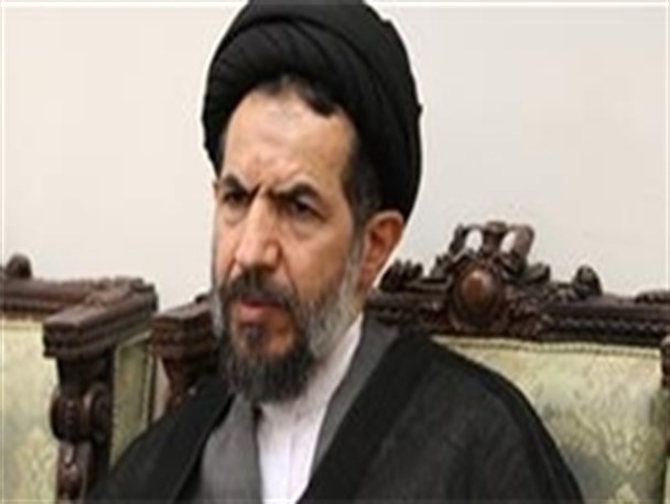 غرب راهی جز مذاکره و پذیرش حقوق ایران ندارد/5+1 از فرصت ایجاد شده نهایت بهره را ببرد
