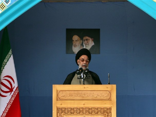 تروریسم دامن حامیان خود را می‌گیرد/ عدم توجه کافی به فقرا برای کشور اسلامی ننگ است