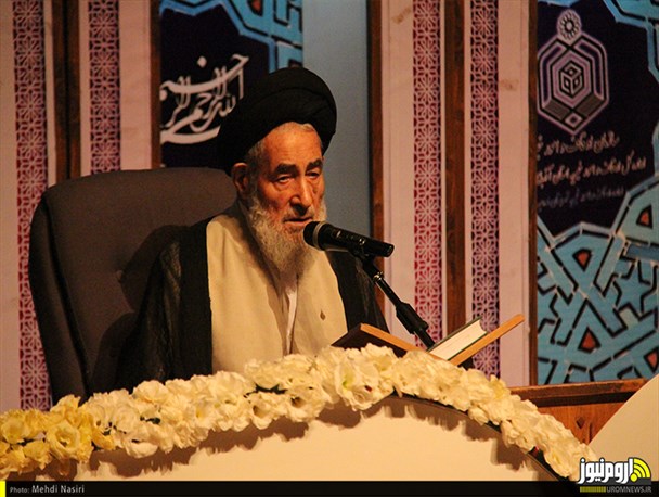 آیت‌الله قریشی: شکست‌ناپذیری انقلاب اسلامی با تکیه بر مبانی قرآنی امکان‌پذیر شده است/ حجت‌الاسلام جوانبخت: وقف قرآنی مورد توجه مردم باشد