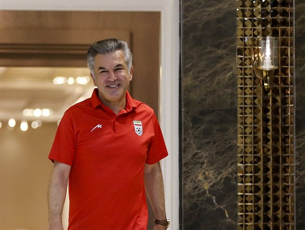 صدای سرمربی تیم ملی هم در جلسه هئیت رئیسه فدراسیون درآمد؛ گلایه اسکوچیچ از استیلی!/ برنامه های تبلیغاتی، اولویت آقای سرپرست