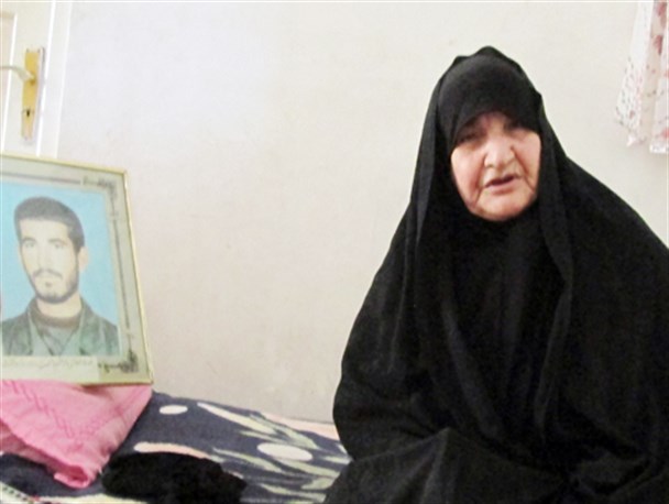 حاج قاسم برای این جوان خواب‌های زیادی دیده بود/گفت‌‌وگو با مادر جوان‌ترین فرمانده گردان لشکر ثارالله