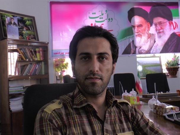 کارخانه بازیافت زباله سردشت در گیر و دار اداره ای مانده است