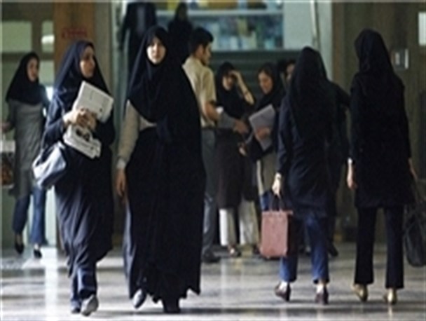 ضرب المثل «مادر را ببین دختر را بگیر» از سکه افتاد/ جوان امروز برای اجتماعی شدن از سنت ها و ارزش های حاکم بر خانواده تبعیت نمی کند