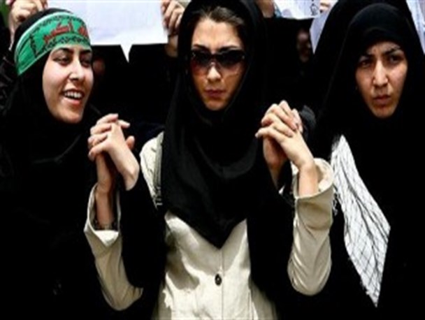 به هوش، آتش فساد هویت دختران و بانوان ما را تهدید می‌کند