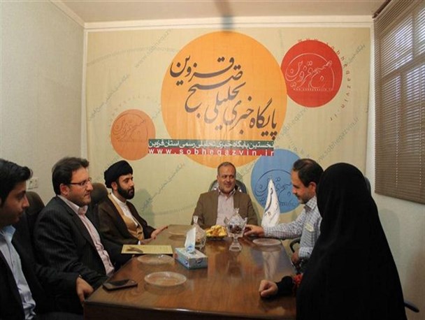 اگر کسی دلسوز نظام و انقلاب است، باید اقدام عملی کند/ مردم فرق شعار و عمل را می‌فهمند