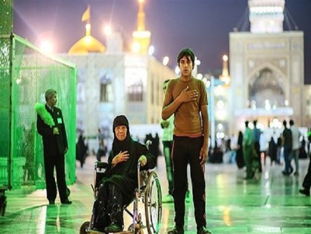 مشهد میزبان ۱۲۰۰ زائر اولی بود
