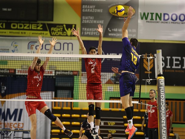 عبادی‌پور: اوکراین تیم قابل احترامی است/ این تمام توان ایران نبود