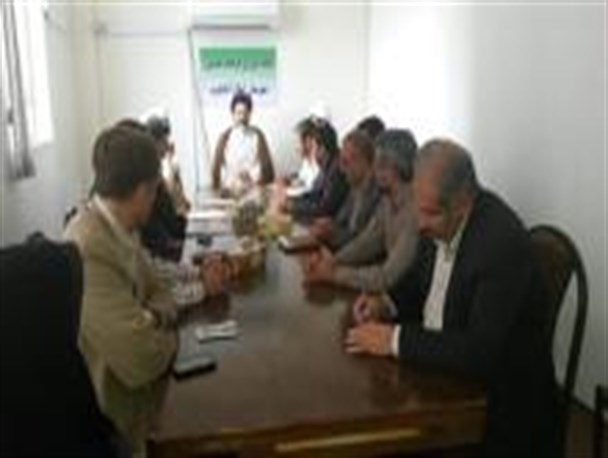 درخواست دیدار با مقام معظم رهبری در سالروز سفر به استان کرمانشاه/ تأکید بر ترویج سبک زندگی اسلامی / نهادینه کردن فرهنگ کتابخوانی