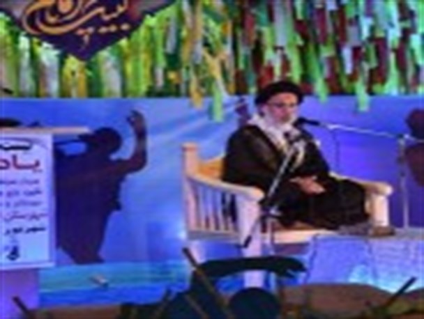 اعتدال، حرکت در مسیر لیبرالیسم نیست