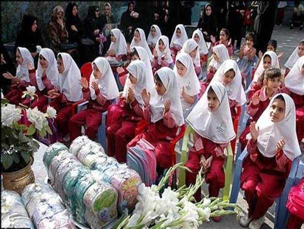 پایگاه‌ جمع‌آوری کمک‌های دانش آموزان در مدارس گلستان برپا می‌شود