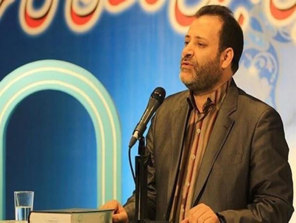 حضور خبرنگاران اختصاصی صدا و سیما در ۳۲ شهر استان مرکزی/شبکه های استانی رنگین کمانی از آئین های محلی هستند